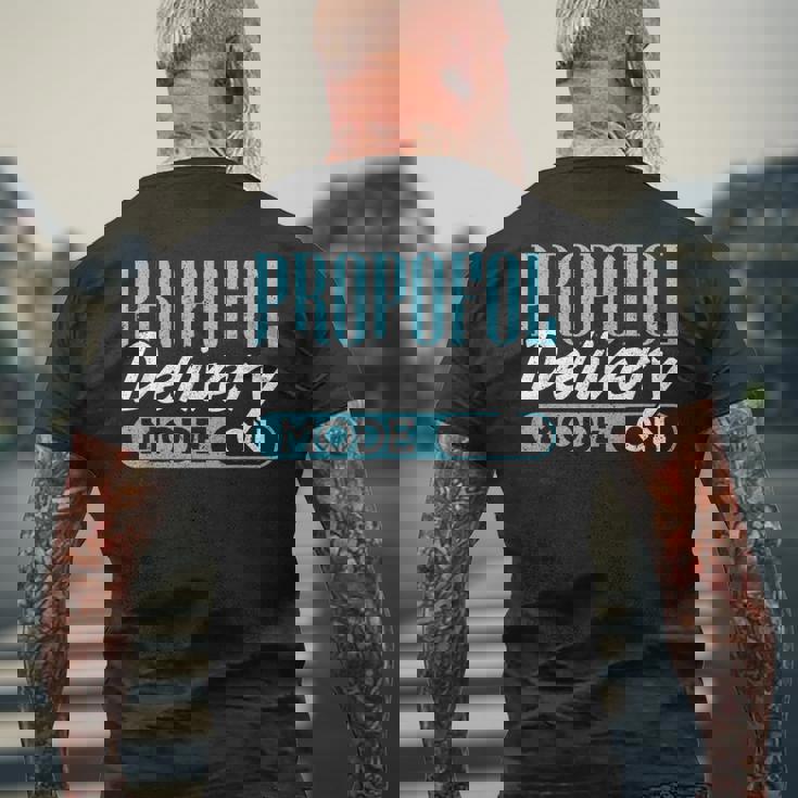 Propofol Delivery Mode On 麻酔科医 メンズTシャツ バックプリント 高齢者への贈り物