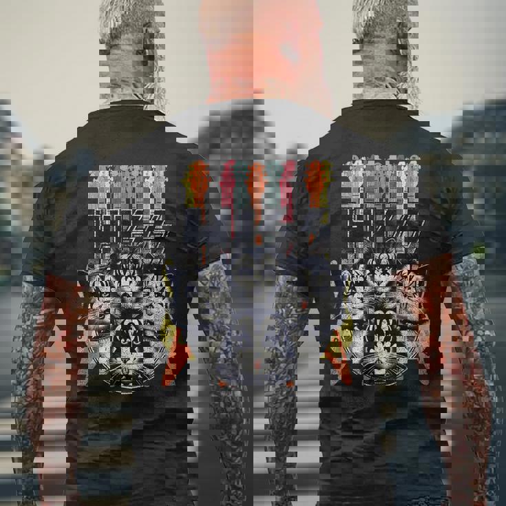 Hiss Cats 子猫 パロディ ロック ロッキン ヴィンテージ レトロ 猫 メンズTシャツ バックプリント 高齢者への贈り物