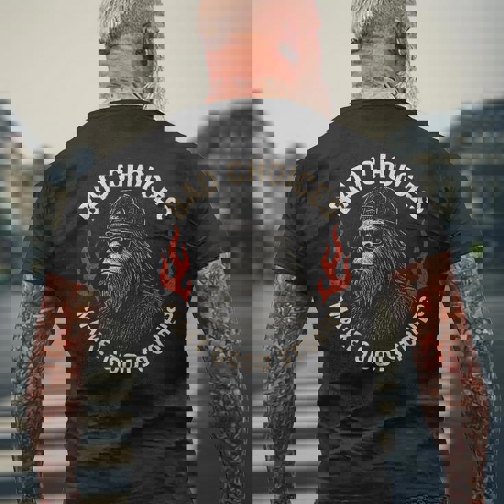 Sasquatch Bad Choices Make Goodtories 面白い 皮肉 メンズTシャツ バックプリント 高齢者への贈り物