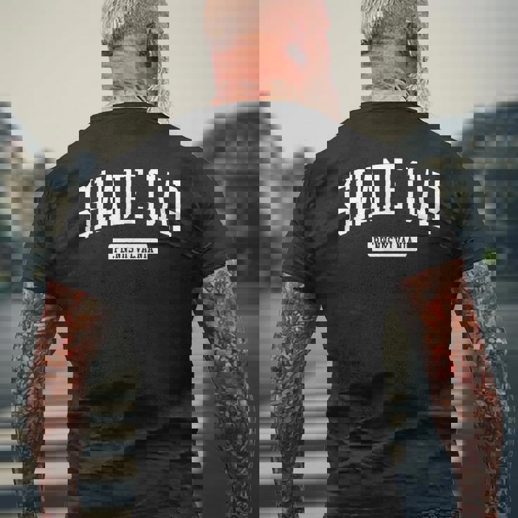 Shade Gap ペンシルバニア Pa ビンテージ アスレチック スポーツデザイン メンズTシャツ バックプリント 高齢者への贈り物