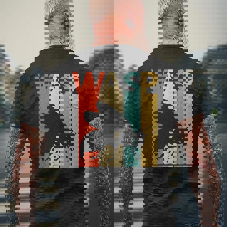 Spirit Animal スズメバチシャツ ビンテージスズメバチ メンズTシャツ バックプリント 高齢者への贈り物