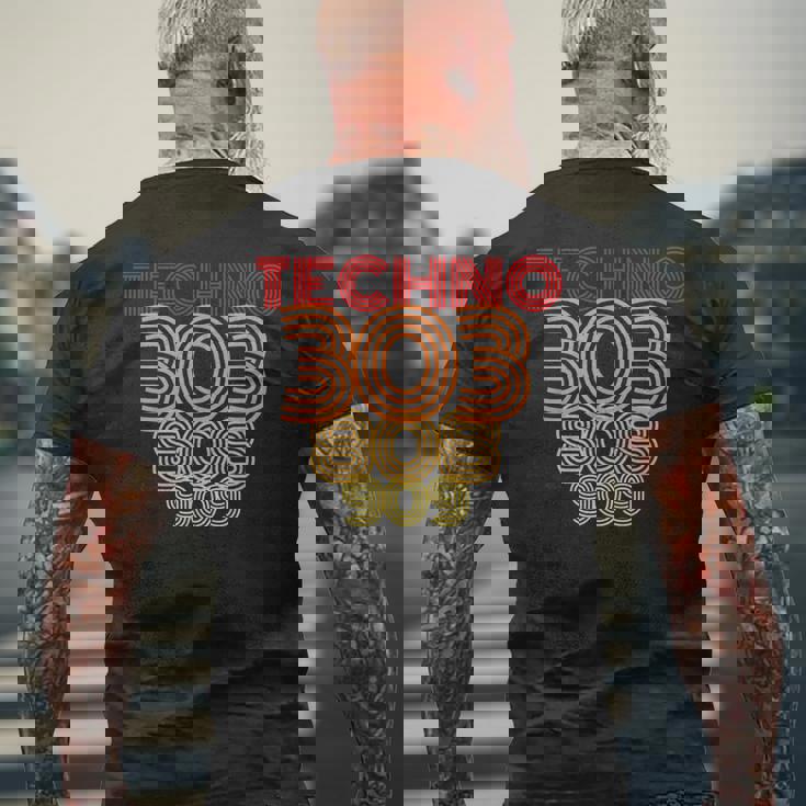 Synthesizer Techno 303 808 909 For Fans Of Analogueounds メンズTシャツ バックプリント 高齢者への贈り物
