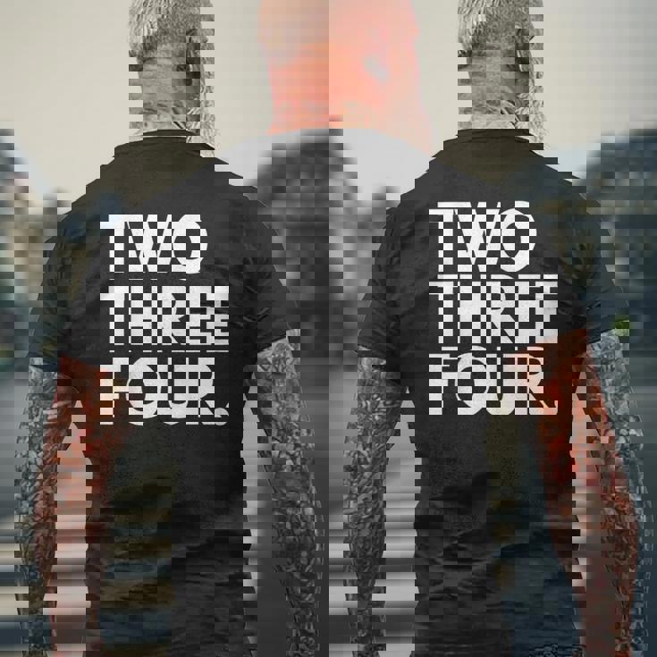 Two Three Four 市外局番 234 アクロン オハイオ州 米国 メンズTシャツ バックプリント 高齢者への贈り物