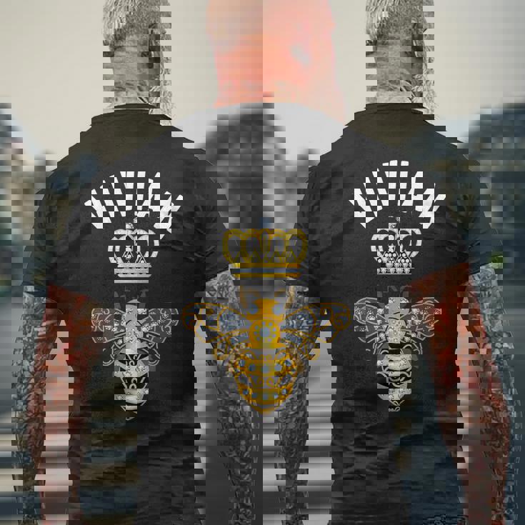 Vivian 名前ivian 誕生日 ギフト 女王 王冠 蜂 ヴィヴィアン メンズTシャツ バックプリント 高齢者への贈り物