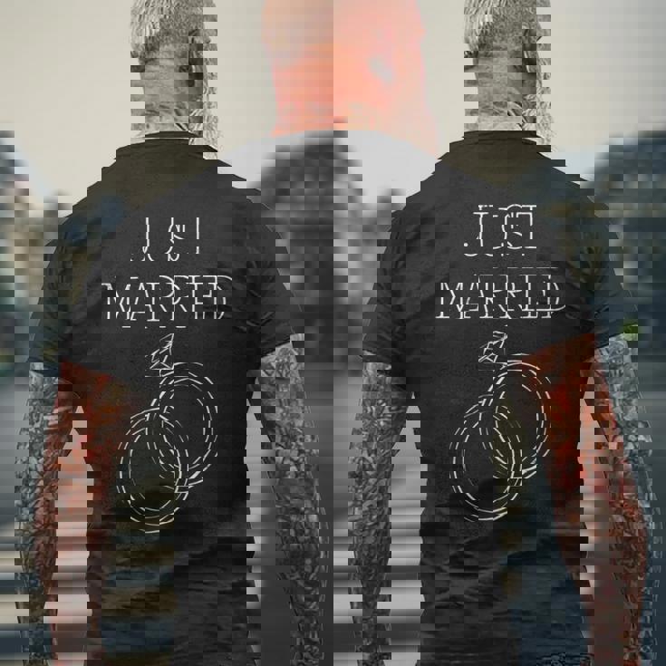 お揃いのカップルシャツ Just Married Newlyweds 新郎新婦 新郎新婦 メンズTシャツ バックプリント 高齢者への贈り物