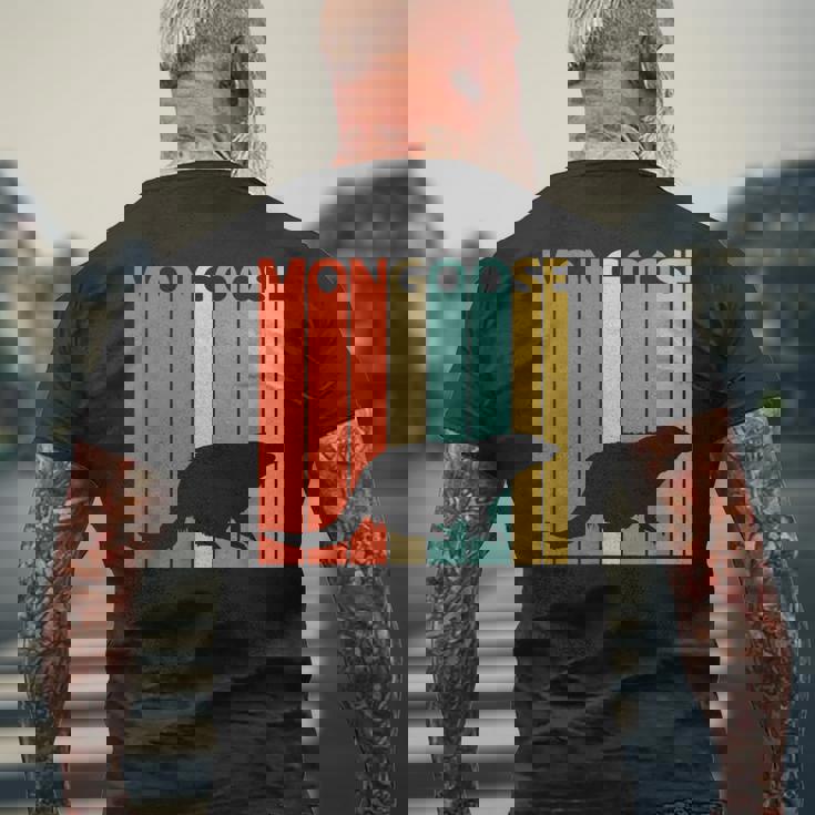 かわいい マングース の動物 メンズTシャツ バックプリント 高齢者への贈り物