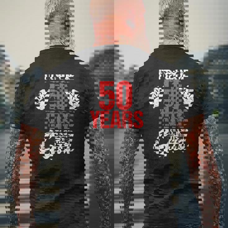 この素敵な50歳の誕生日を面白く見せるのに50年かかりました メンズTシャツ バックプリント 高齢者への贈り物