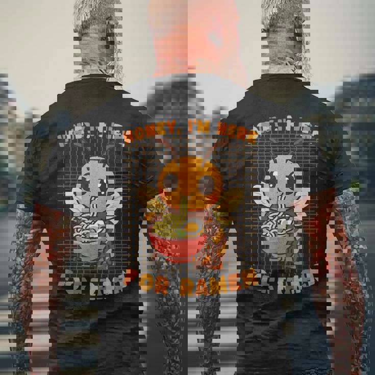 はちみつラーメン好き かわいい 食通アート 蜂 メンズTシャツ バックプリント 高齢者への贈り物