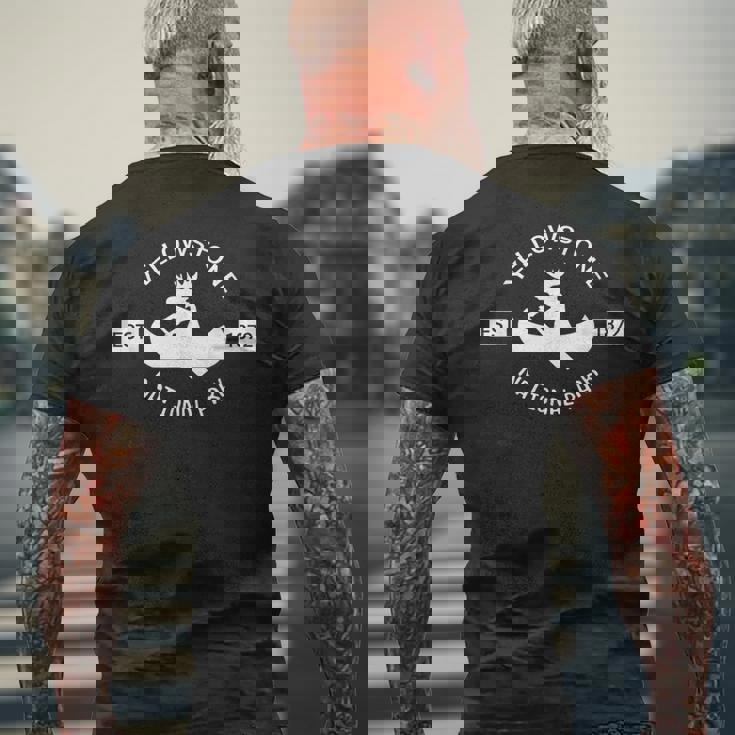 イエローストーン国立公園 ヘラジカ カヌー メンズTシャツ バックプリント 高齢者への贈り物