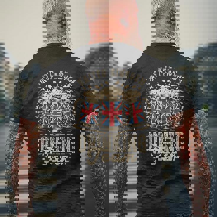 イギリス飲酒チーム ファニーパーティー 英国ビールフェスト メンズTシャツ バックプリント 高齢者への贈り物