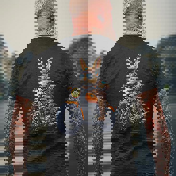 イースターデー バイク バニー ウサギ ヴィンテージ オートバイ 男の子 メンズTシャツ バックプリント 高齢者への贈り物