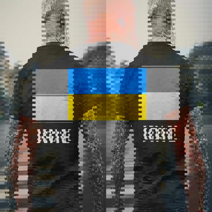 ウクライナの国旗 メンズTシャツ バックプリント 高齢者への贈り物