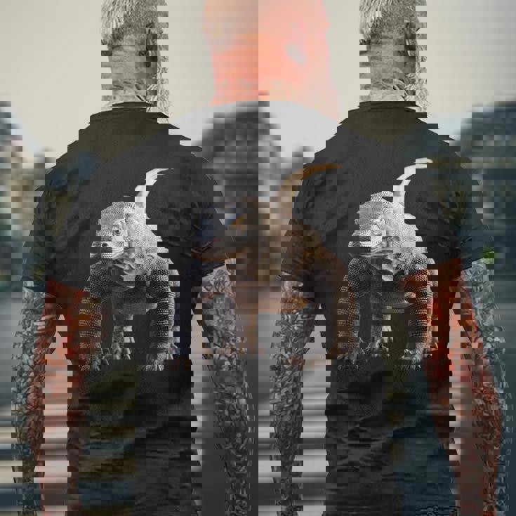 オオトカゲ 爬虫類 コモドドラゴン バンドドラゴン トカゲドラゴン メンズTシャツ バックプリント 高齢者への贈り物