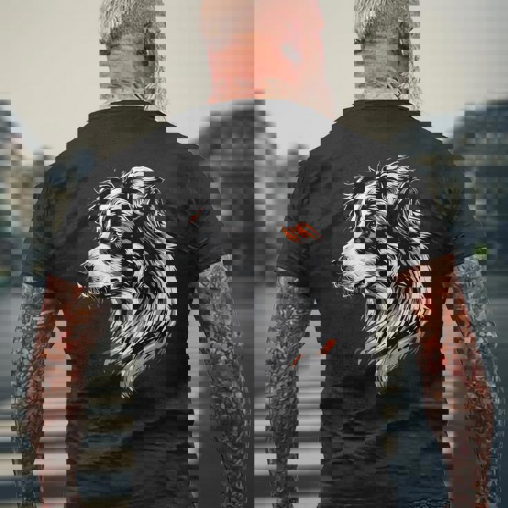 オーストラリアン・シェパード・ドッグ愛好家はオージー・シェパードを愛する メンズTシャツ バックプリント 高齢者への贈り物