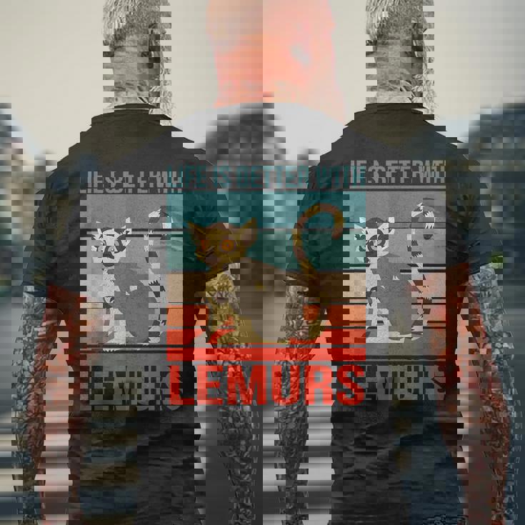 キツネザル ライフ・イズ・ベター 霊長類 キツネザル メンズTシャツ バックプリント 高齢者への贈り物