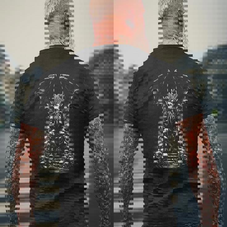 クトゥルフ王、ゴシック宇宙ホラー クトゥルフ神話 メンズTシャツ バックプリント 高齢者への贈り物