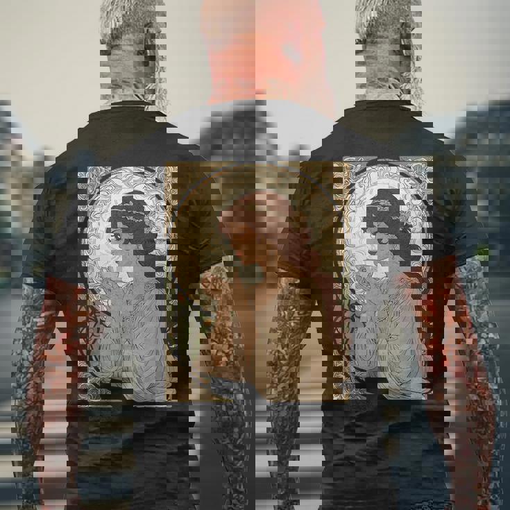 コーヒー好きのミュシャ風のアールヌーボー メンズTシャツ バックプリント 高齢者への贈り物