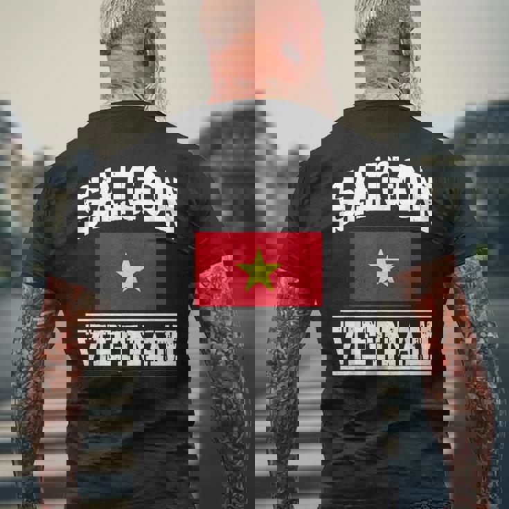 サイゴン ベトナム ホーチミン市 お土産 ベトナム国旗 メンズTシャツ バックプリント 高齢者への贈り物