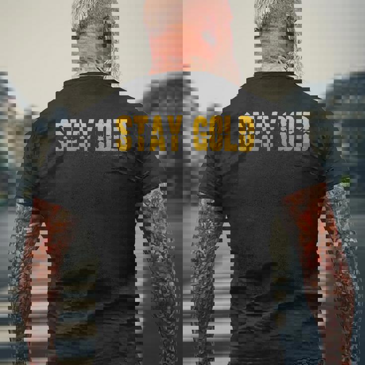 ステイゴールド、クラシック80年代。 メンズTシャツ バックプリント 高齢者への贈り物