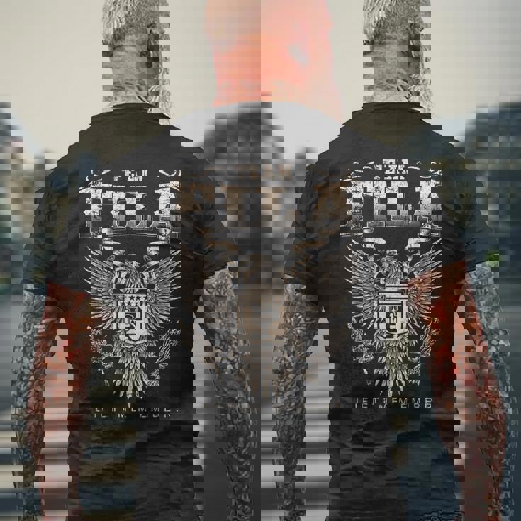 チーム・フィラ・ライフタイム・メンバー-フィラ・ネーム メンズTシャツ バックプリント 高齢者への贈り物