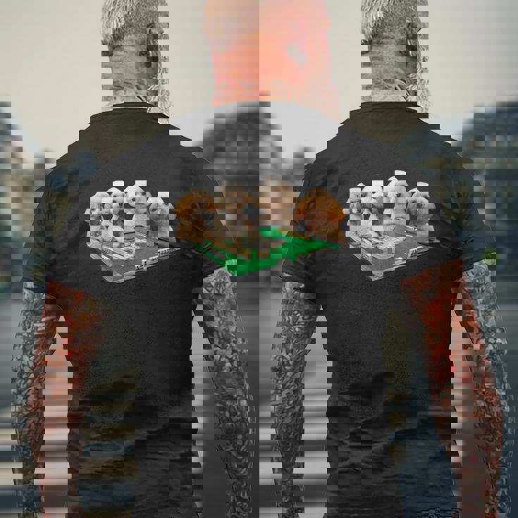 トイプードル 犬 麻雀 面白いtシャツ 文字入り メンズ おもしろ 面白い 服 おもしろグッズ ネタ 雀士 メンズTシャツ バックプリント 高齢者への贈り物