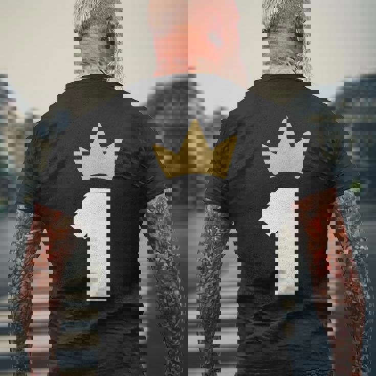 ナンバーワン 王冠 1年 1周年 メンズTシャツ バックプリント 高齢者への贈り物