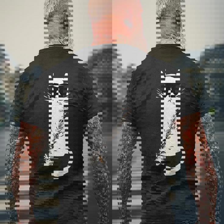 バスクラリネットを弾くサングラスをかけた面白い猫 メンズTシャツ バックプリント 高齢者への贈り物