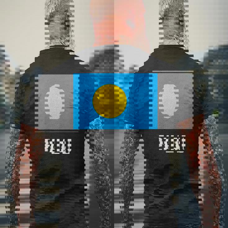 パラオの国旗 メンズTシャツ バックプリント 高齢者への贈り物