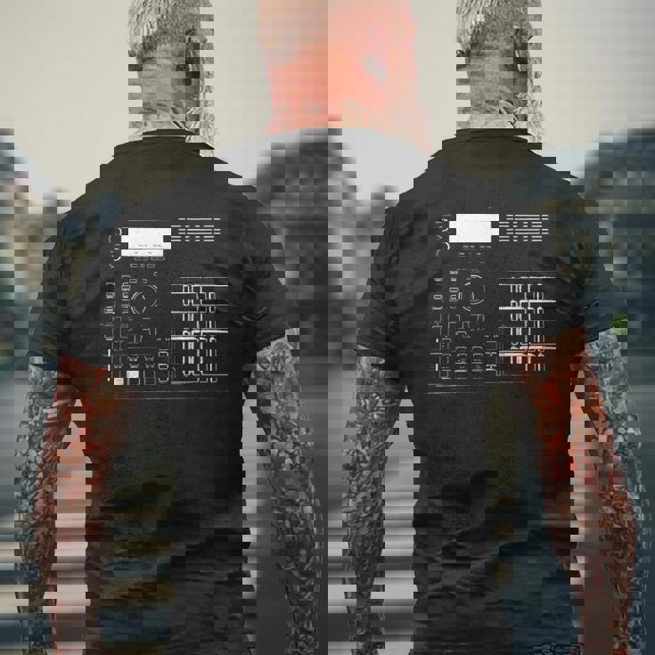 ヒップホップ Mpc ビートマシン 2000 プロデューサーグラフィック メンズTシャツ バックプリント 高齢者への贈り物