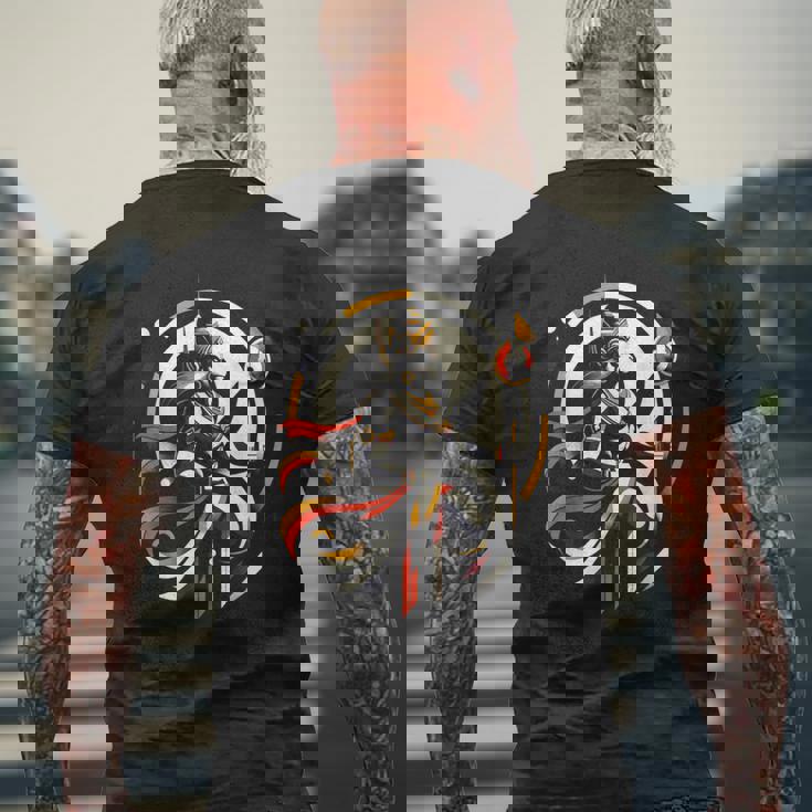 ヒンドゥー教 ハヌマーン ヒンドゥー教 哲学 神 スピリチュアリティ メンズTシャツ バックプリント 高齢者への贈り物