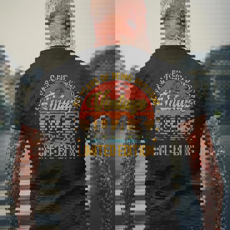 ビンテージ 83 誕生日デコレーション メンズ 83歳 1943 83歳の誕生日 メンズTシャツ バックプリント 高齢者への贈り物