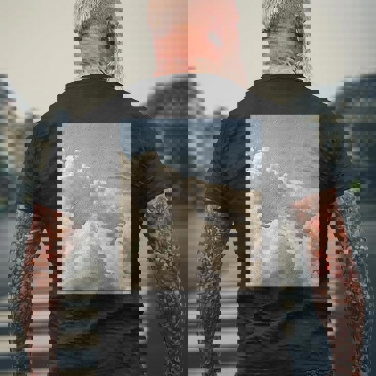 ビンテージクラウドエステティックドリームコア メンズTシャツ バックプリント 高齢者への贈り物