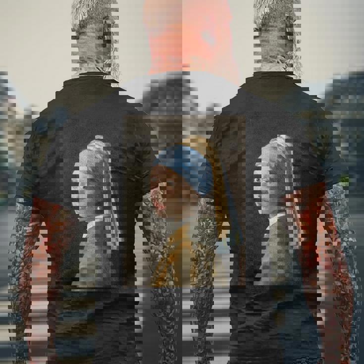 フェルメール【真珠の耳飾りの少女】贈り物 ギフト メンズTシャツ バックプリント 高齢者への贈り物