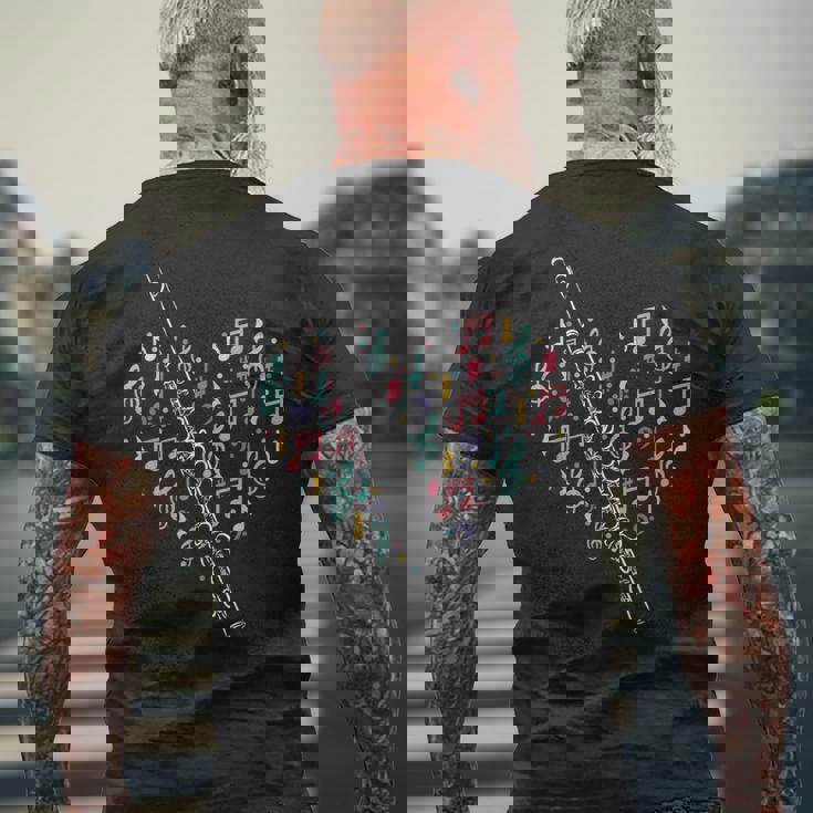 フルートハート フルート奏者 フルート奏者 マーチングバンド音楽 メンズTシャツ バックプリント 高齢者への贈り物