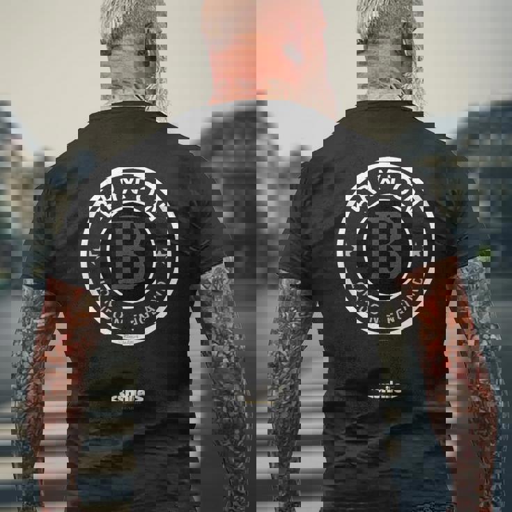 ブリクストン-ロンドン、イングランド（英国） メンズTシャツ バックプリント 高齢者への贈り物