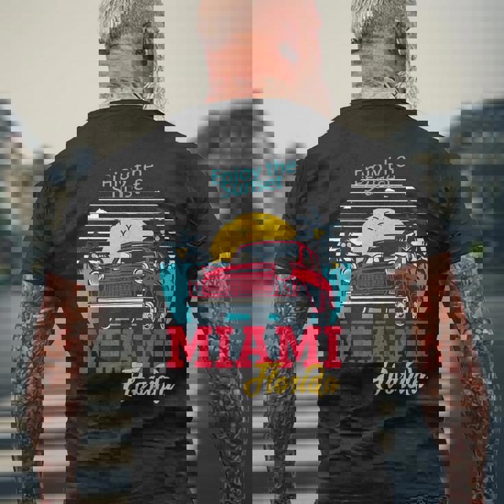 マイアミビーチtシャツ、マイアミ半袖グラフィックデザイン。 メンズTシャツ バックプリント 高齢者への贈り物