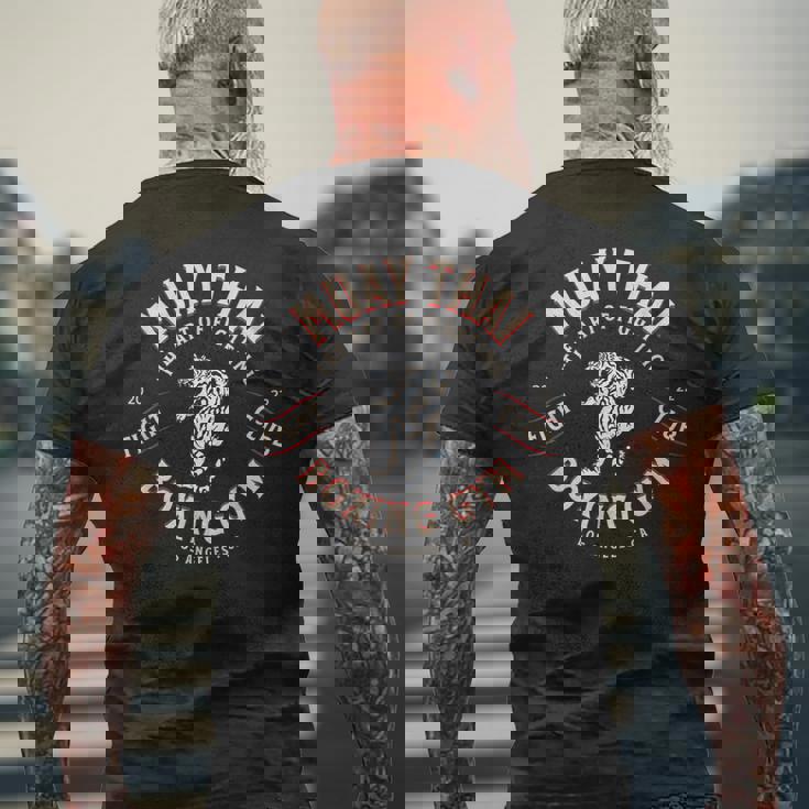 ムエタイ ボクシングジム メンズTシャツ バックプリント 高齢者への贈り物