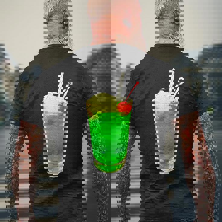 メロンソーダ／クリームソーダ（スイーツ ポップ）夏【サマータイム】昭和レトロ 80S かわいい デザイン メンズTシャツ バックプリント 高齢者への贈り物