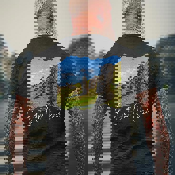 モアイ像 イースター島 ラパヌイ メンズTシャツ バックプリント 高齢者への贈り物