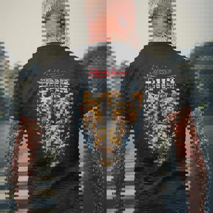 ヨークシャーテリア ヘビーメタル 犬 ブーツレッグスタイル ヨーキー メンズTシャツ バックプリント 高齢者への贈り物