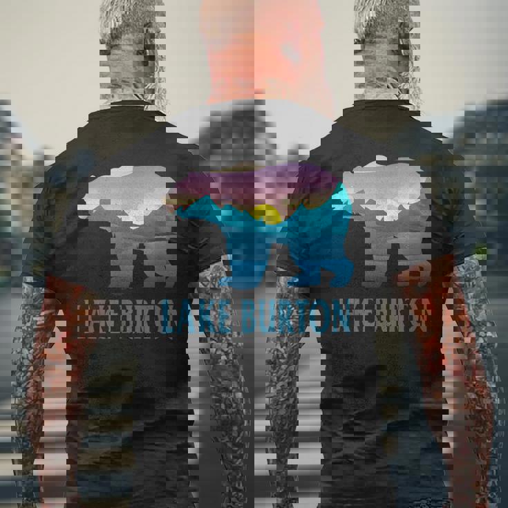 レイク・バートン 山 パープル セッティング ヒマワリ ネイチャーウッド メンズTシャツ バックプリント 高齢者への贈り物