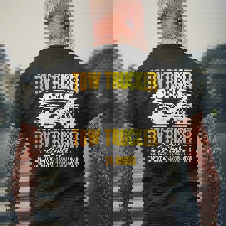 レッカートライバー レッカーは1日24時間作業します。 長袖tシャツ メンズTシャツ バックプリント 高齢者への贈り物