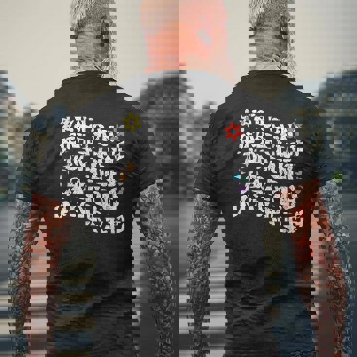 レトロなグルーヴィー。Jailyneを過度に持つことはできません。 メンズTシャツ バックプリント 高齢者への贈り物