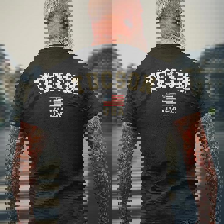 ヴィンテージ ツーソン アメリカ アメリカ 国旗 アリゾナ クール お土産 レトロ メンズTシャツ バックプリント 高齢者への贈り物