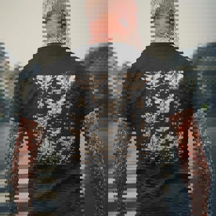 ヴィンテージ 蛾 蝶 自然 イラスト アート メンズTシャツ バックプリント 高齢者への贈り物