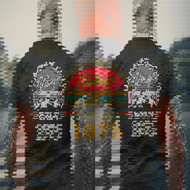 ヴィンテージ51歳の誕生日レジェンドは1975年2月に誕生しました。 メンズTシャツ バックプリント 高齢者への贈り物