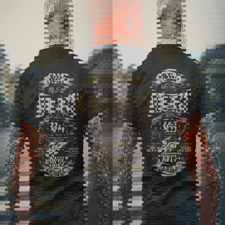 ヴィンテージ還暦伝説 1966年8月 60歳の贈り物 メンズTシャツ バックプリント 高齢者への贈り物