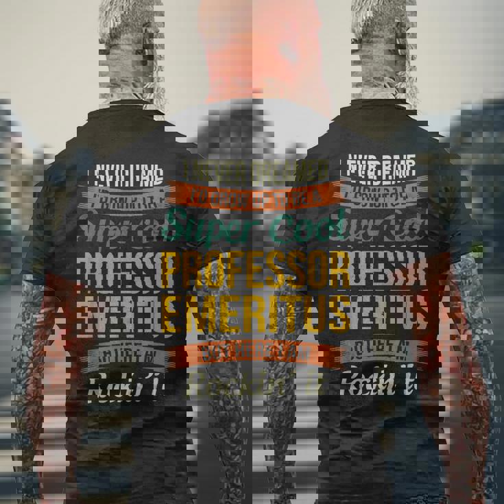 名誉教授ギフト 面白い感謝 メンズTシャツ バックプリント 高齢者への贈り物