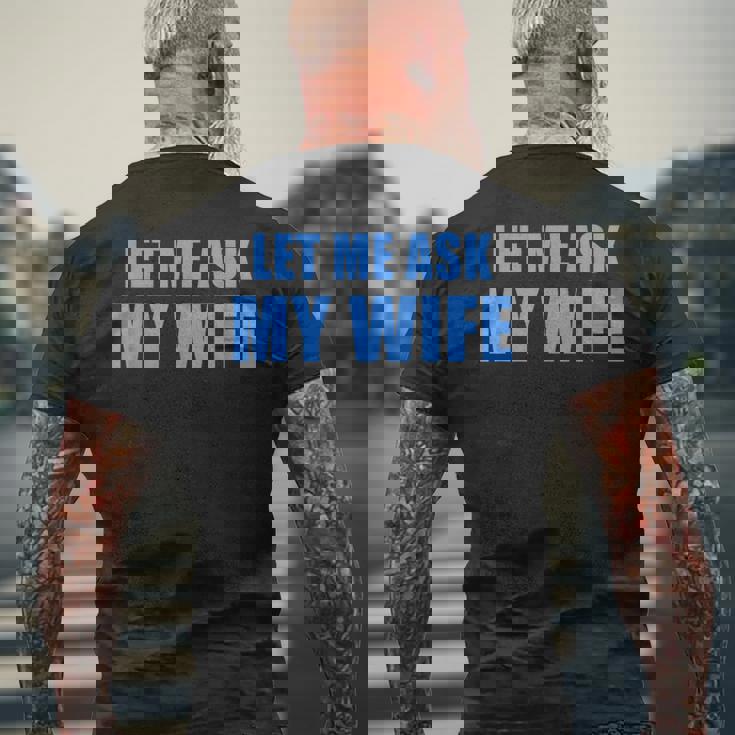 妻に聞いてみよう—彼女は面白い結婚ジョークを言わなかった メンズTシャツ バックプリント 高齢者への贈り物