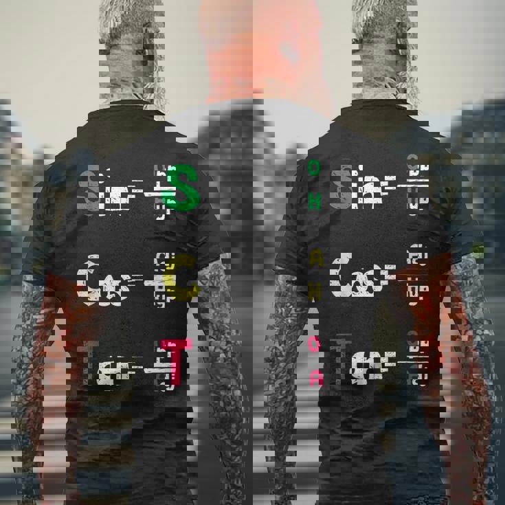 数学教師 三角法oh Cah Toa ジオメトリパロディ メンズTシャツ バックプリント 高齢者への贈り物